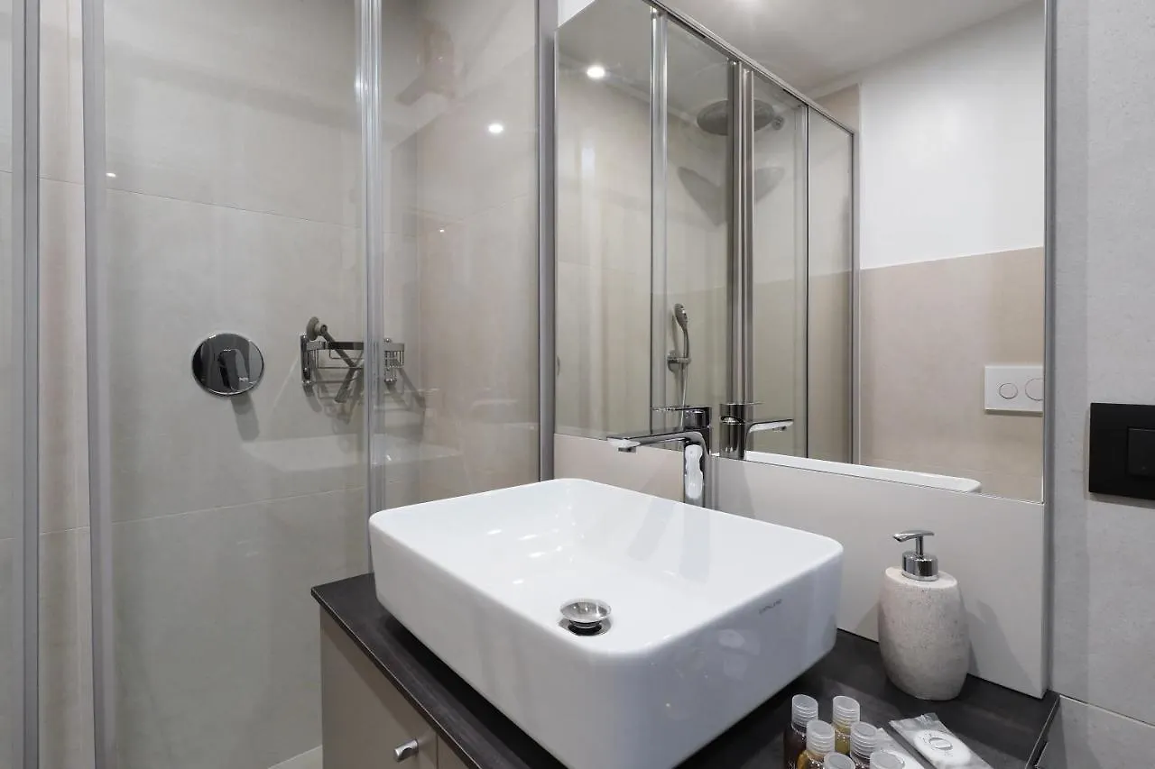 Doma Lux Apartment Central Station Milano 0*,  Italien