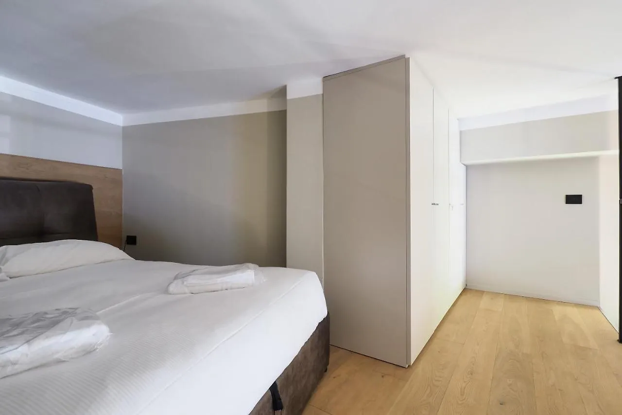 Doma Lux Apartment Central Station Milano 0*, מילאנו